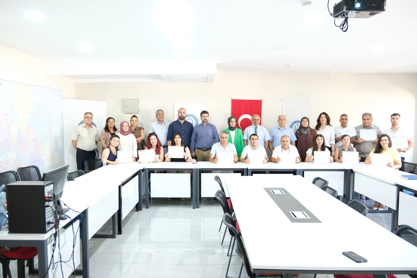 İşaret Dili Eğitimiyle Engelsiz Hizmet