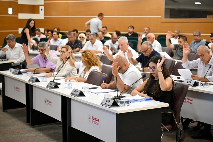 Kocaeli'de Fidan Dikimi: Alışveriş, Doğayı Yeşillendiriyor
