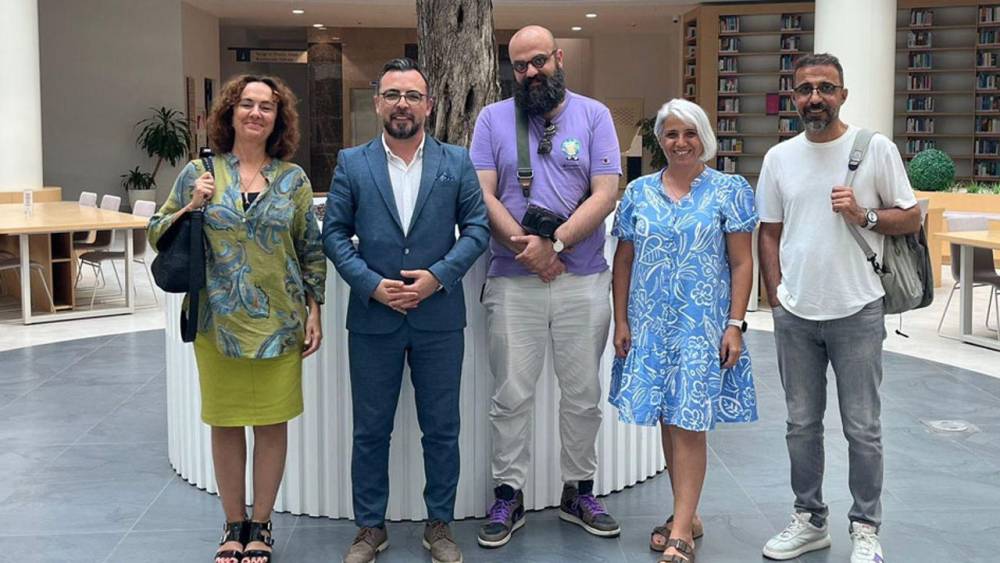 Antalya Kütüphanesi'ne İlgi Artıyor