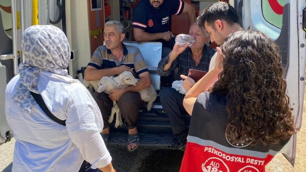 Bakanlık Yangın Mağdurları için Destek Sağladı