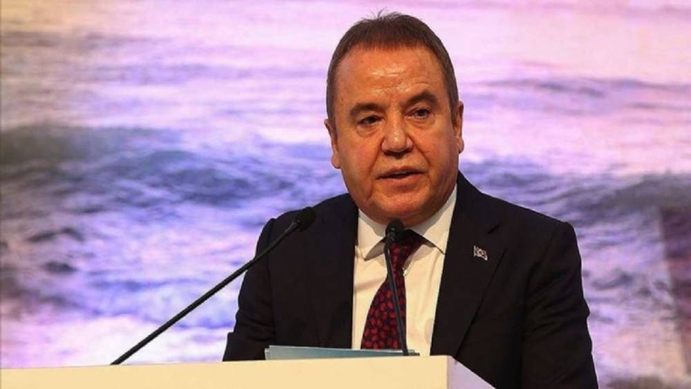 CHP'li Belediyelere Operasyon: Üç Belediye Başkanı Gözaltında