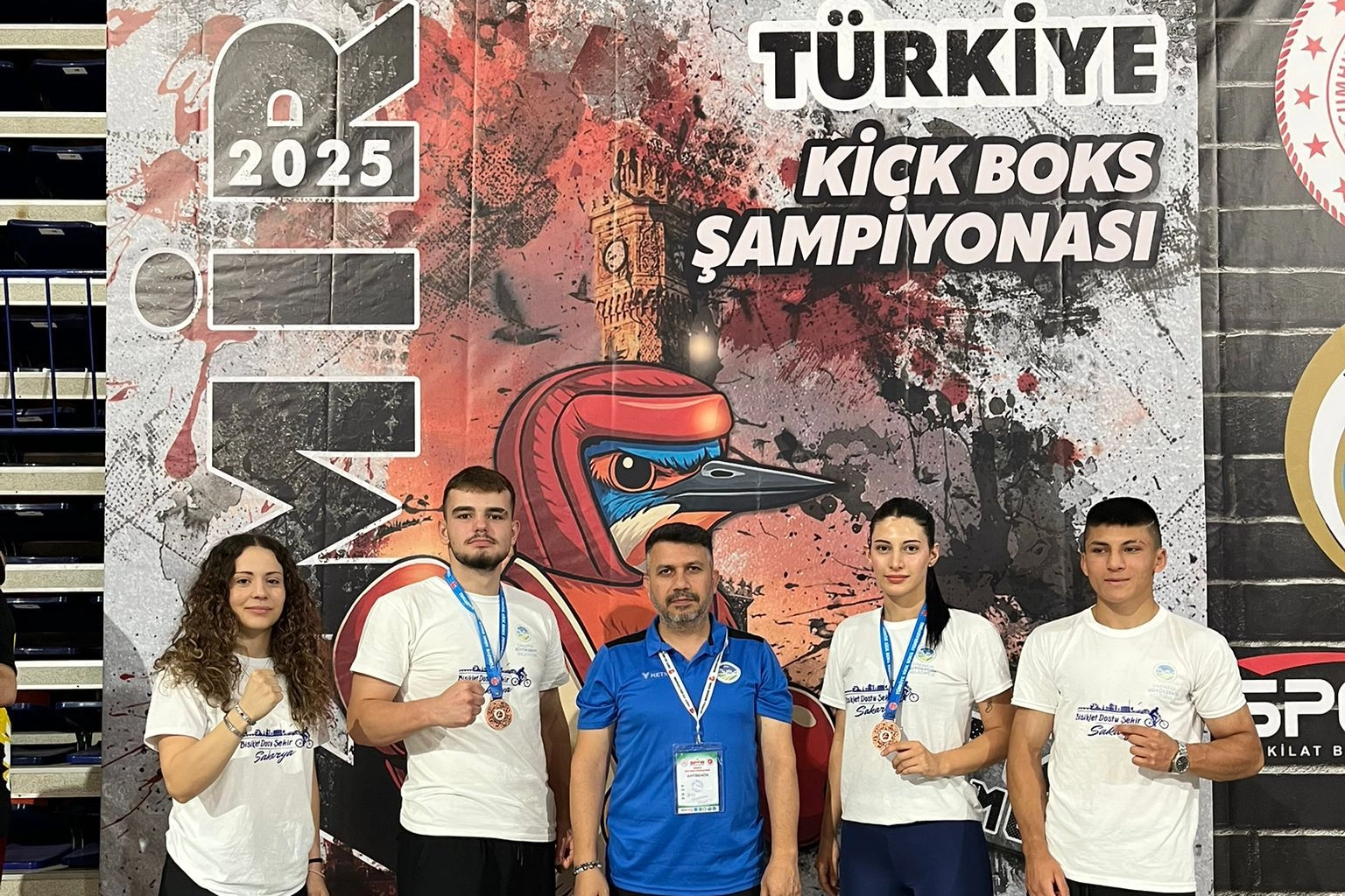 Kick Boks Şampiyonasında Büyükşehir Başarısı