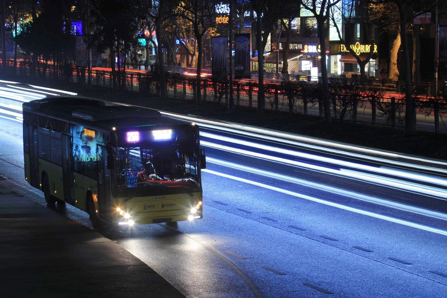İETT'den Gece Seferlerine İki Yeni Hat