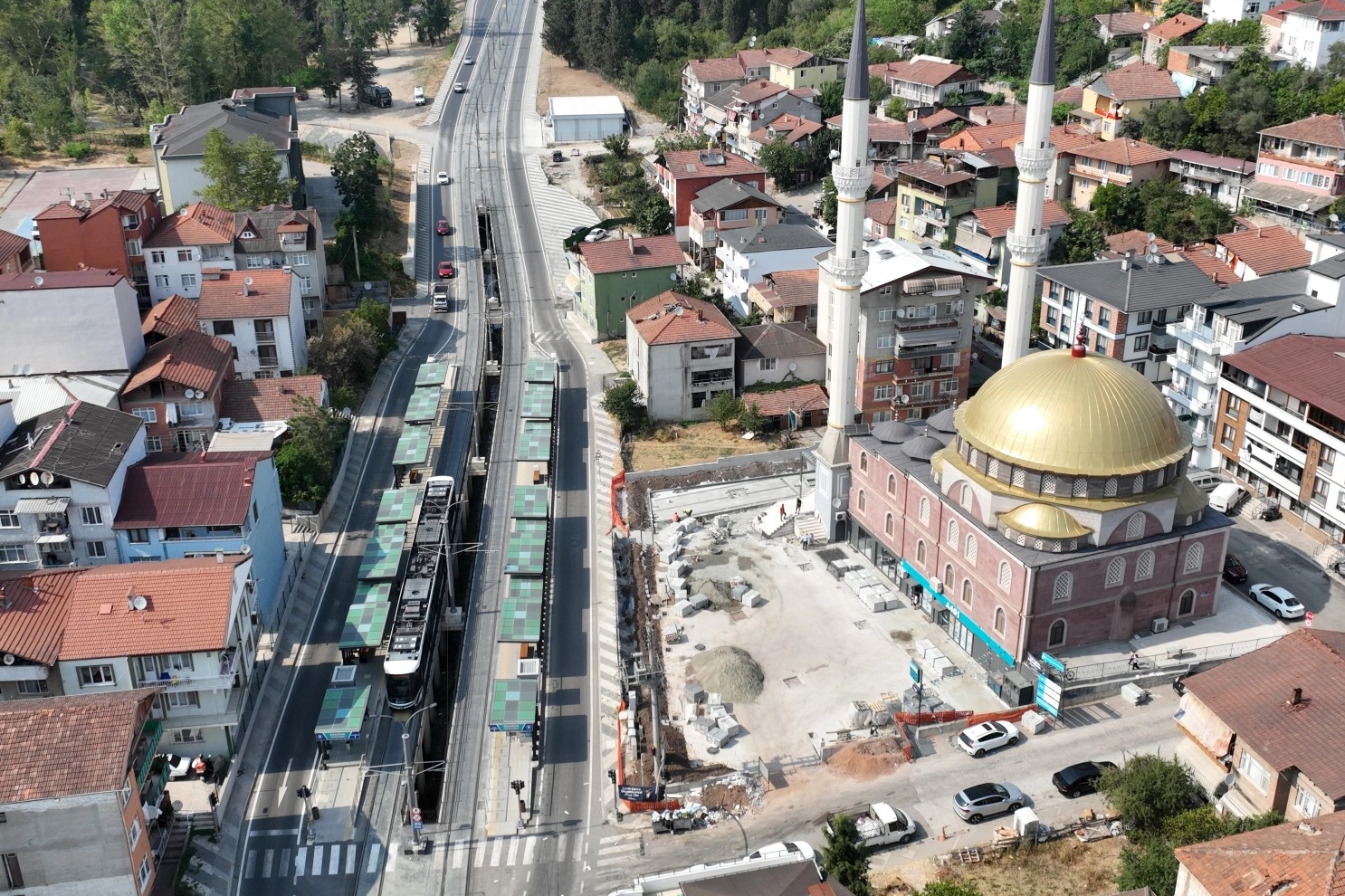 Kocaeli'de Camilerin Çevresi Modernleşiyor