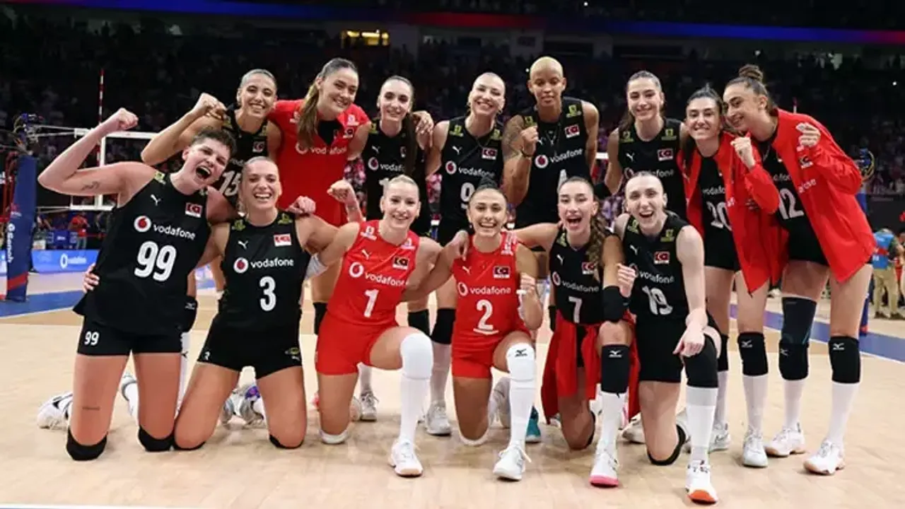Milli Voleybol Kadınları Hollanda'da Sahne Alıyor