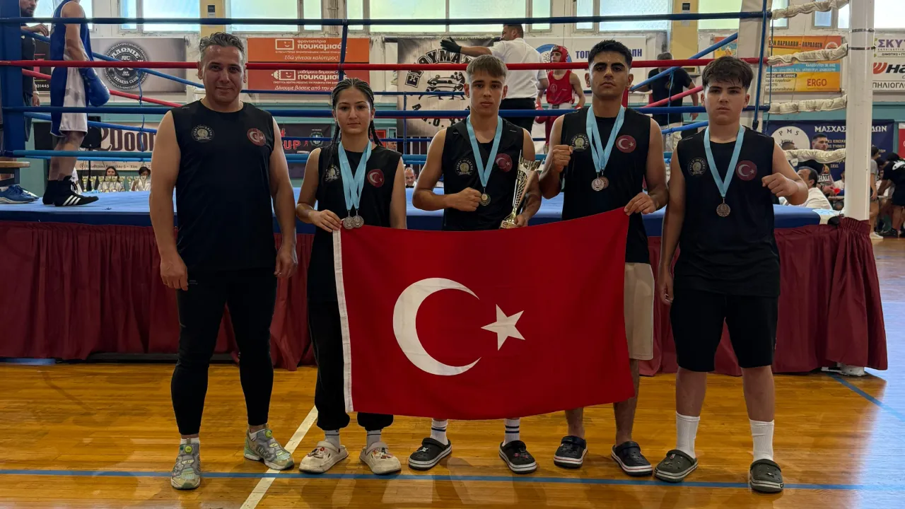 Ege Boks Kupası'nda Türk Sporcuların Büyük Başarısı
