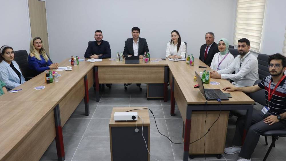 Kars'ta Sağlık Hizmetleri Masaya Yatırıldı