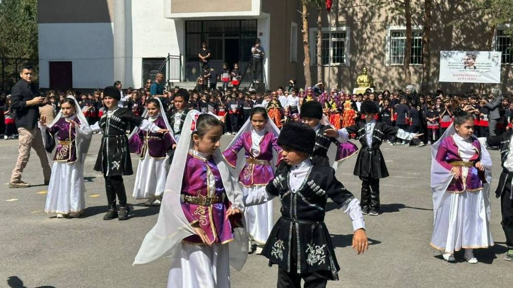 Kars’ta Törenle Yeni Eğitim Yılı Başladı