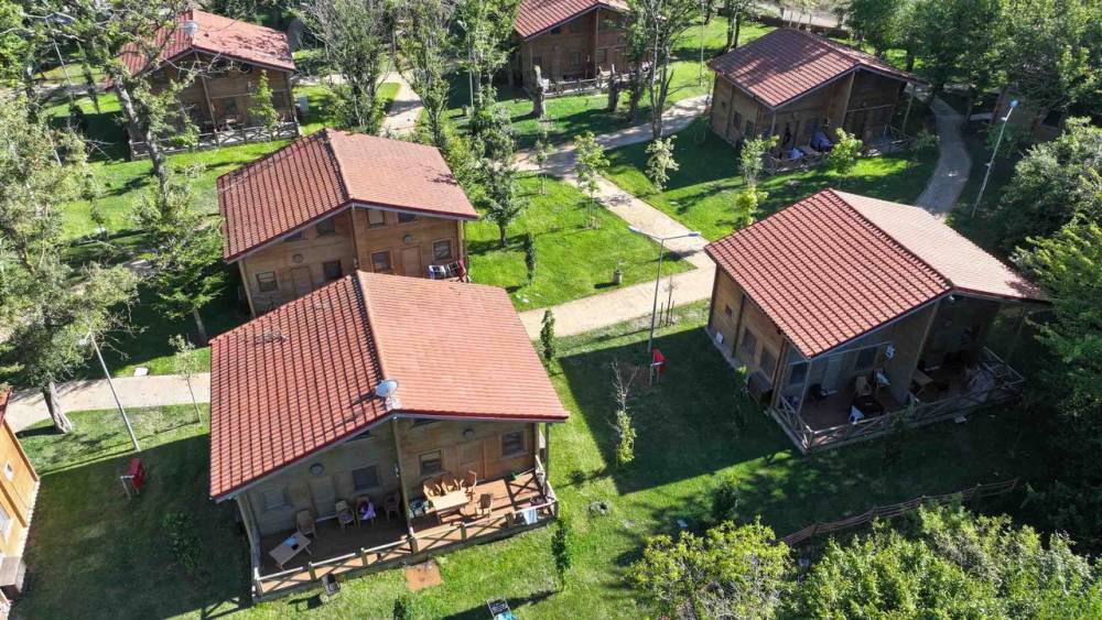Kocaeli'den Geleceğe Yatırım: Gençlere Spor ve Tatil Fırsatı