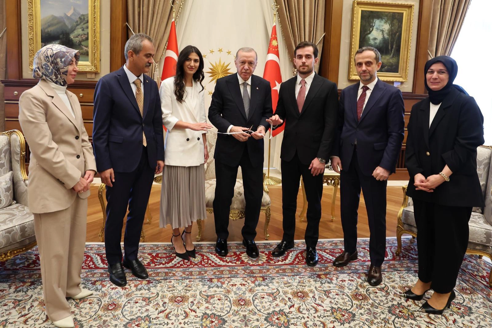 Milli Eğitim Eski Bakanından Teşekkür Mesajı