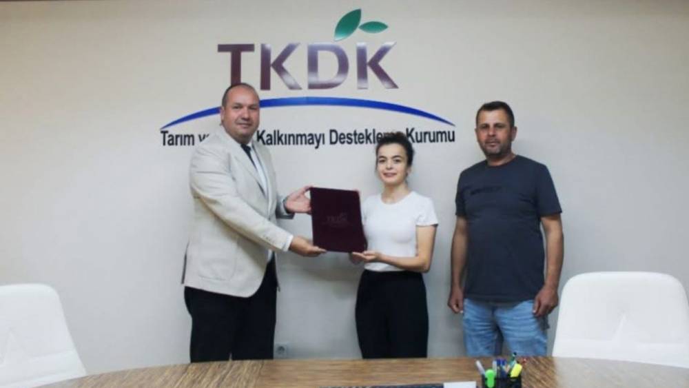 BURDUR'DA BESİ HAYVANCILIĞINA DEV DESTEK: HACILAR KÖYÜ'NDE MODERN TESİS KURULUYOR