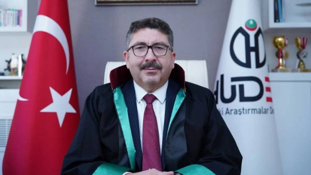 Darbelere Karşı Demokrasi Vurgusu