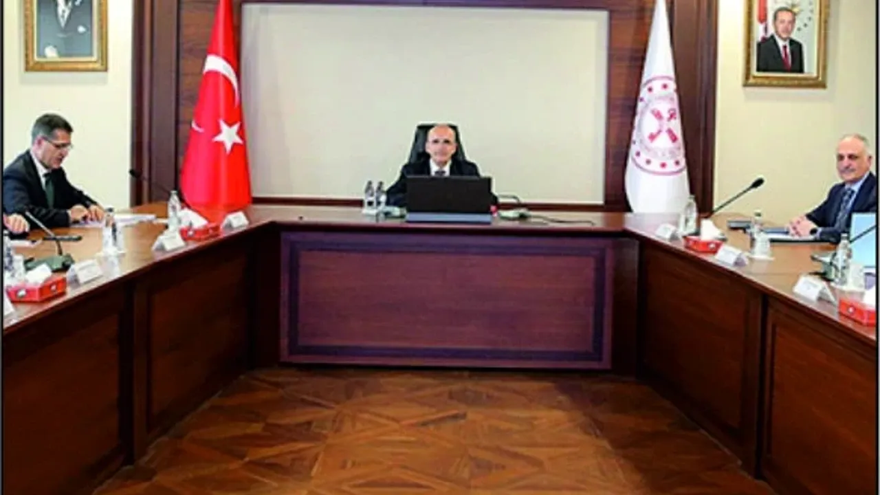 Ekonomik Görünüm Masaya Yatırıldı