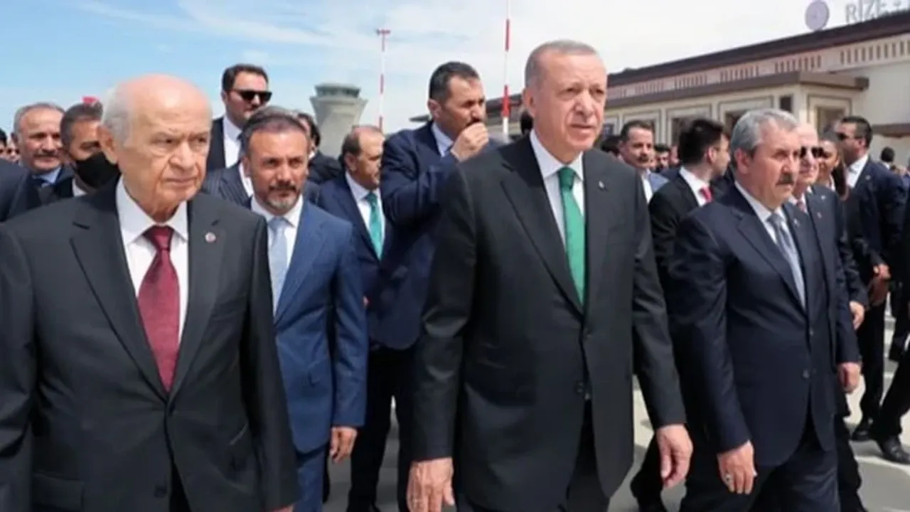 Cumhur İttifakı Liderlerinden Yeni Anayasa Temasıyla Buluşma