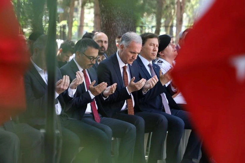 İnegöl'de Demokrasi ve Birlik Anması