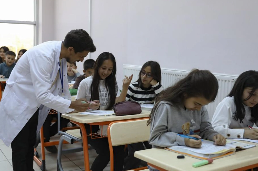 Mersin'de Eğitim Desteği