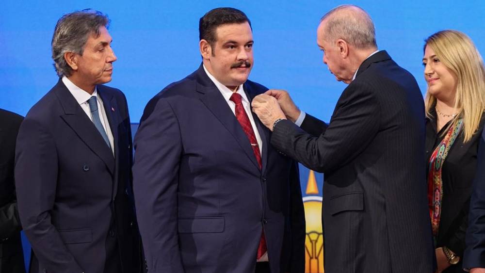 Cumhurbaşkanı Erdoğan AK Parti'ye Yeni Katılımları Açıkladı