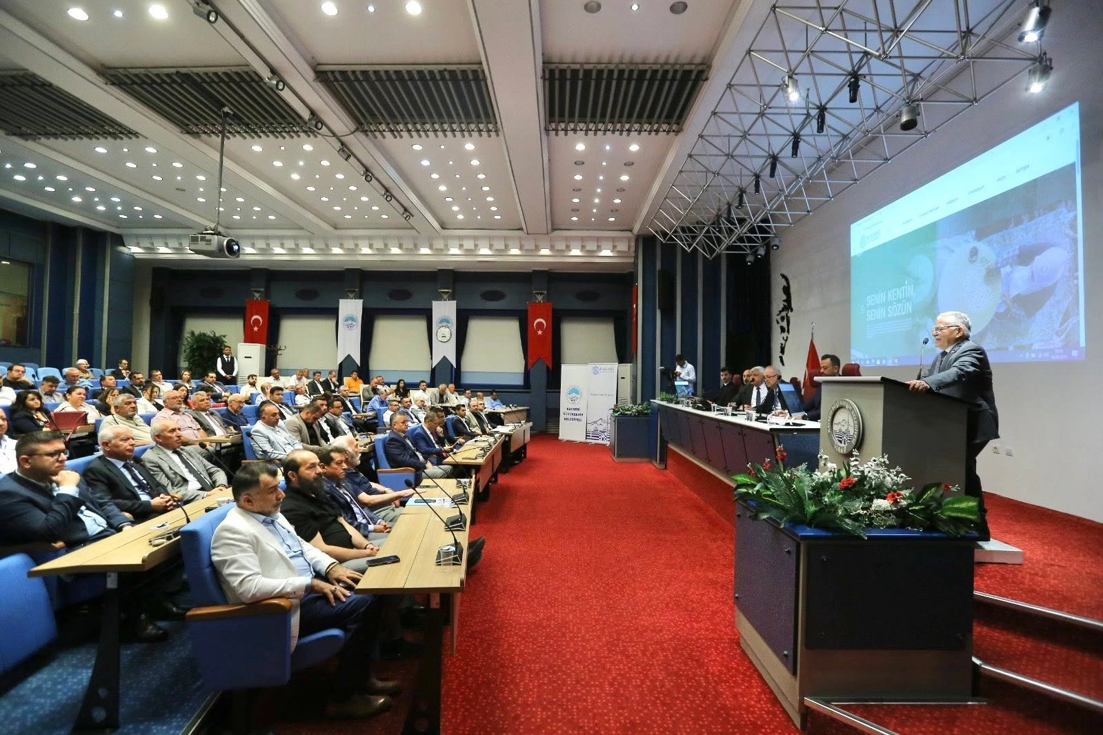 KAYSERİ'NİN GELECEĞİ KONUŞULDU: KENT KONSEYİ'NDE YENİ PROJELER MASADA