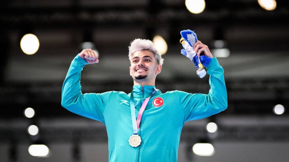 Türkiye, FISU 2025'te Gümüşle Sevindi!
