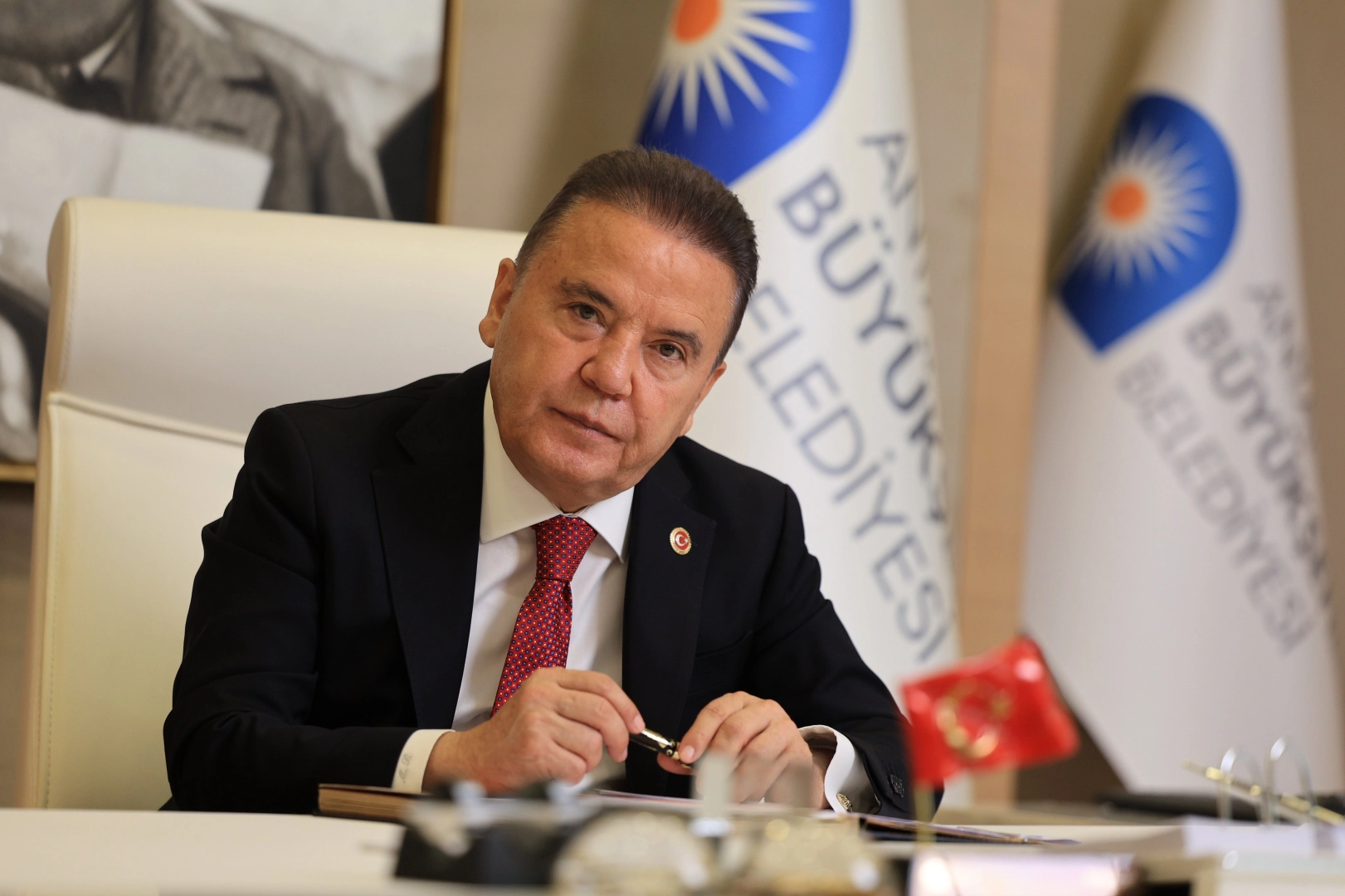 Başkan Böcek'ten Sağlık Hassasiyeti Çağrısı