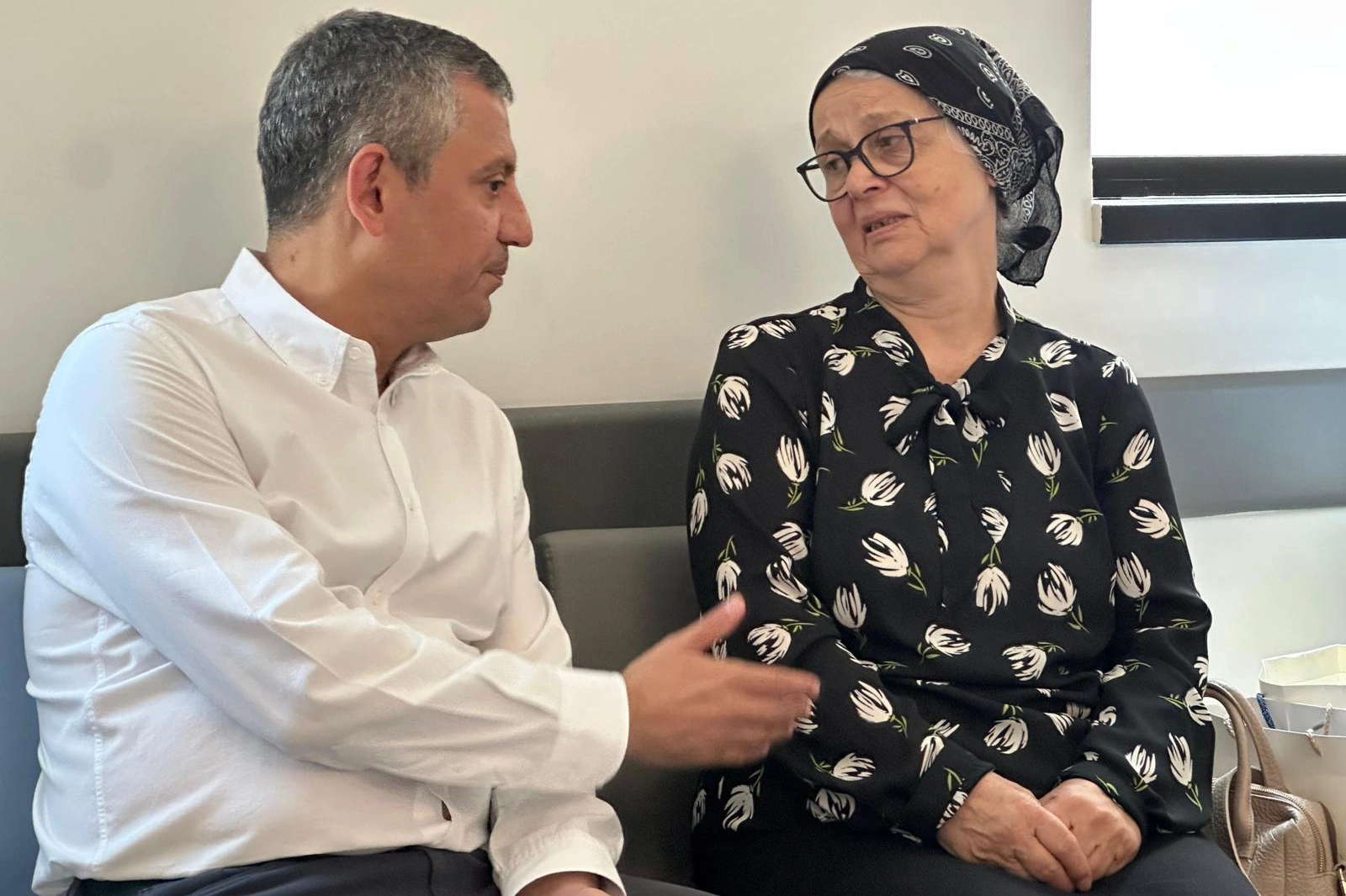 CHP Liderinden Anlamlı Ziyaret