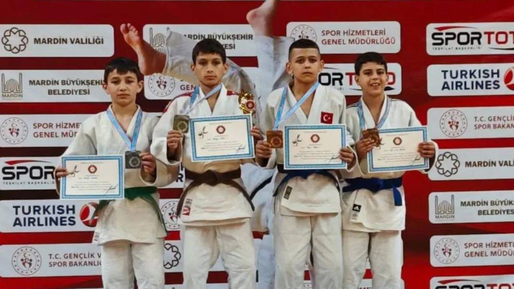 Mustafa Ülbeği Türkiye İkincisi Oldu