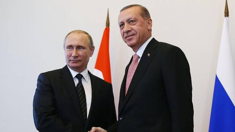 Erdoğan ve Putin Krizlerin Ortasında Telefonda Görüştü