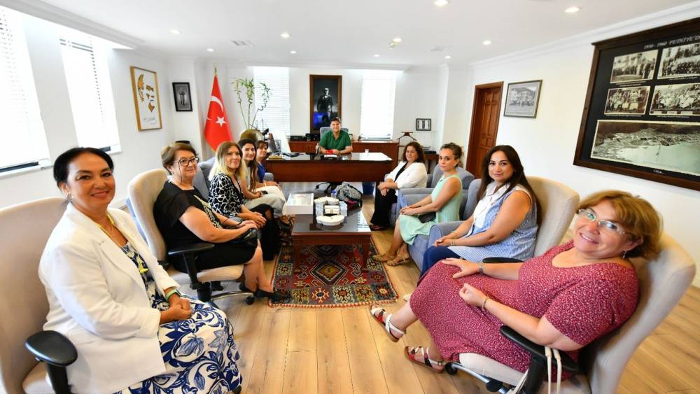 Fethiye'de Kadın Kolları'ndan Nezaket Ziyareti