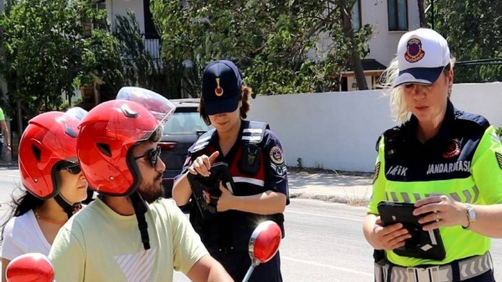 Çanakkale'de Jandarmadan Trafik Denetimi
