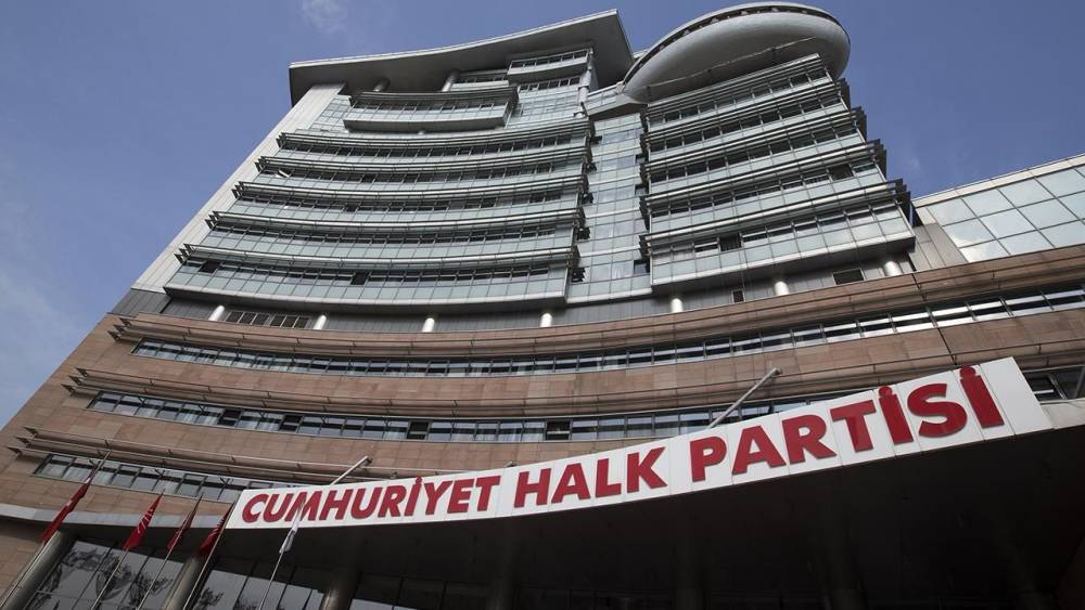 İstanbul CHP İl Kongresi’ne durdurma kararı