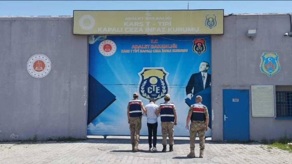 Kağızman'da Fuhuş Suçlusu Yakalandı