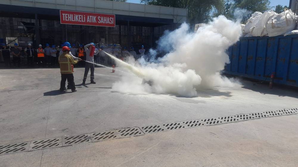 Sanayi Kuruluşlarına Yangın Eğitimi