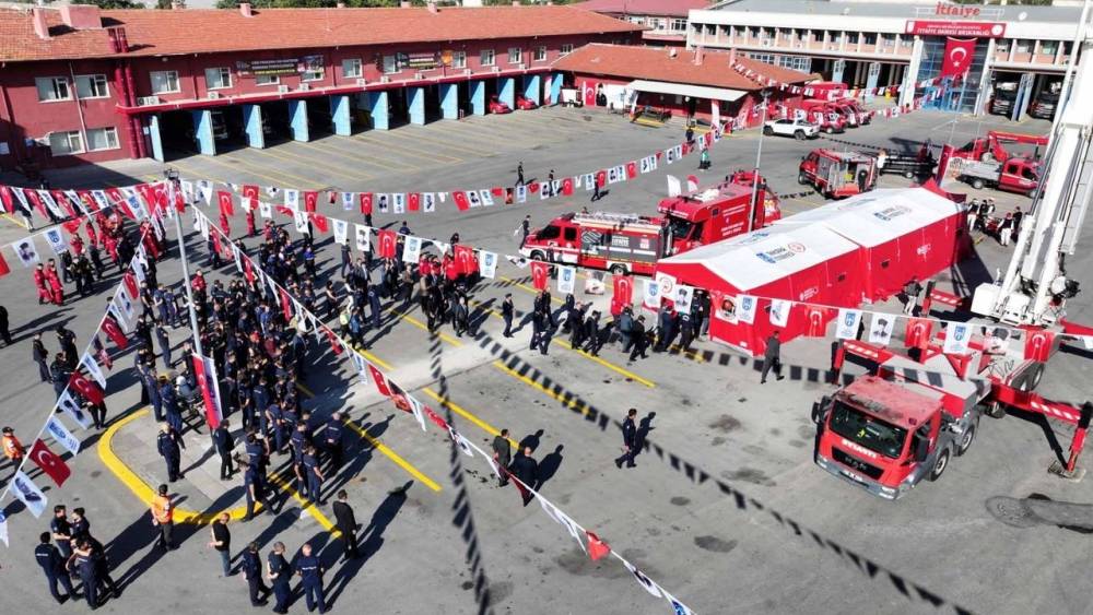 Başkent Ankara'da İtfaiye Haftası coşkusu başladı