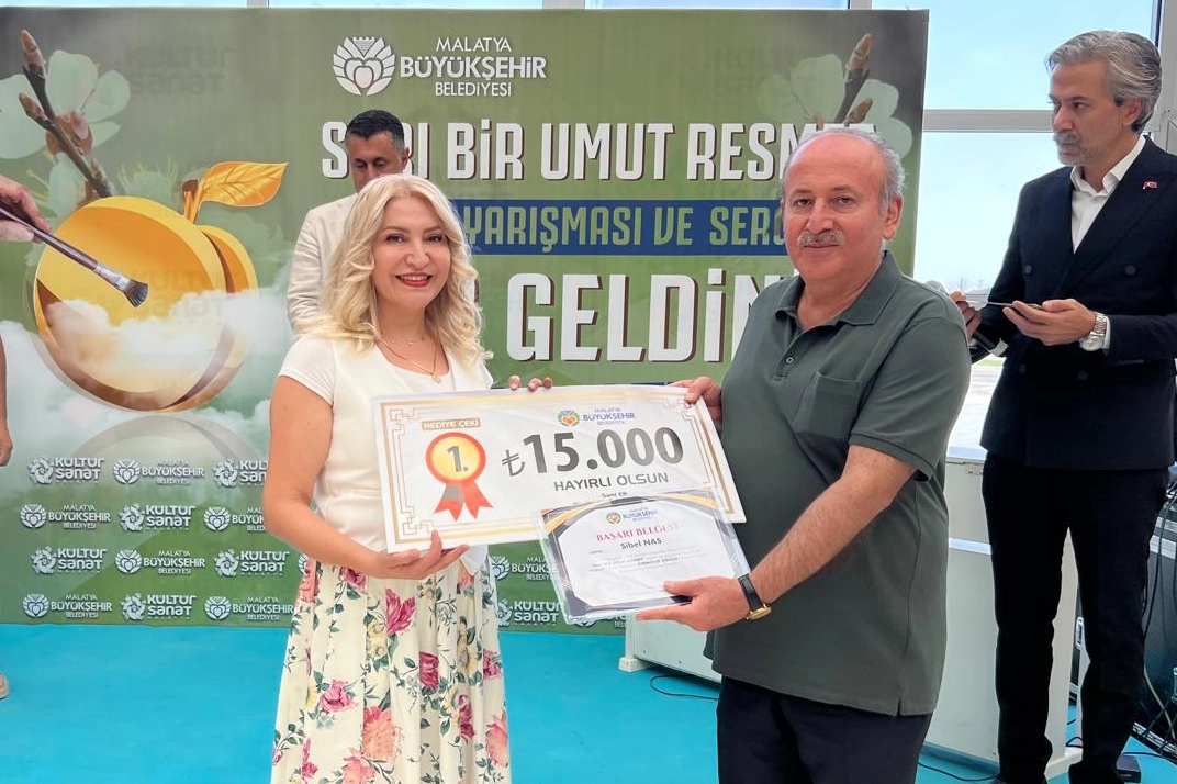 Kayısı Temalı Resim Yarışmasında Ödüller Sahiplerini Buldu