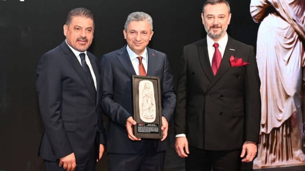 TÜRKONFED 26. İş Dünyası Zirvesi başladı