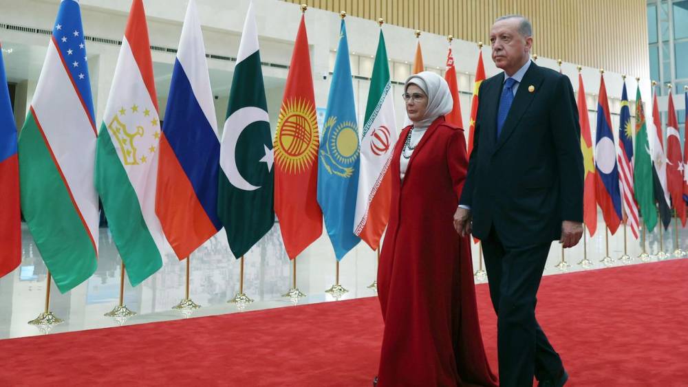  Erdoğan Çifti Çin'de Zirveye Katıldı 