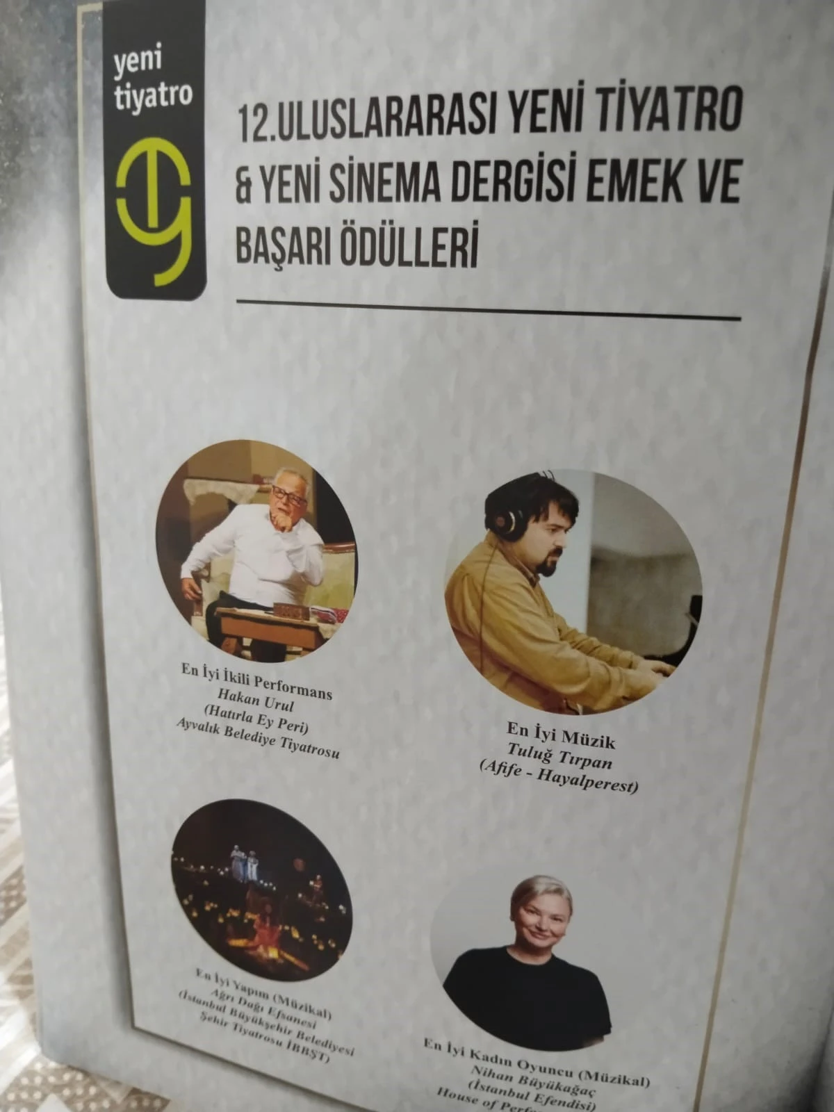 AYVALIK BELEDİYE TİYATROSU’NA ÖDÜL YAĞDI!